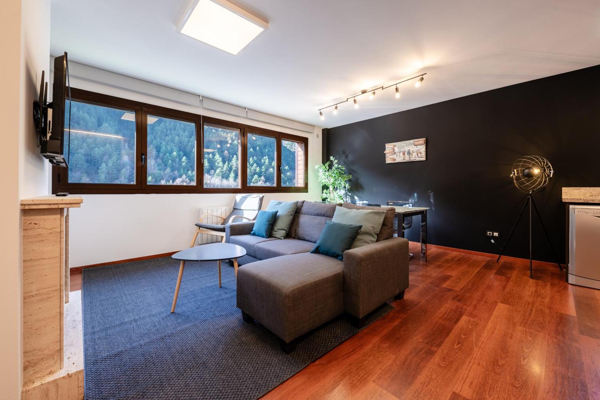 Moderno Pic Negre Con Vistas Appartement